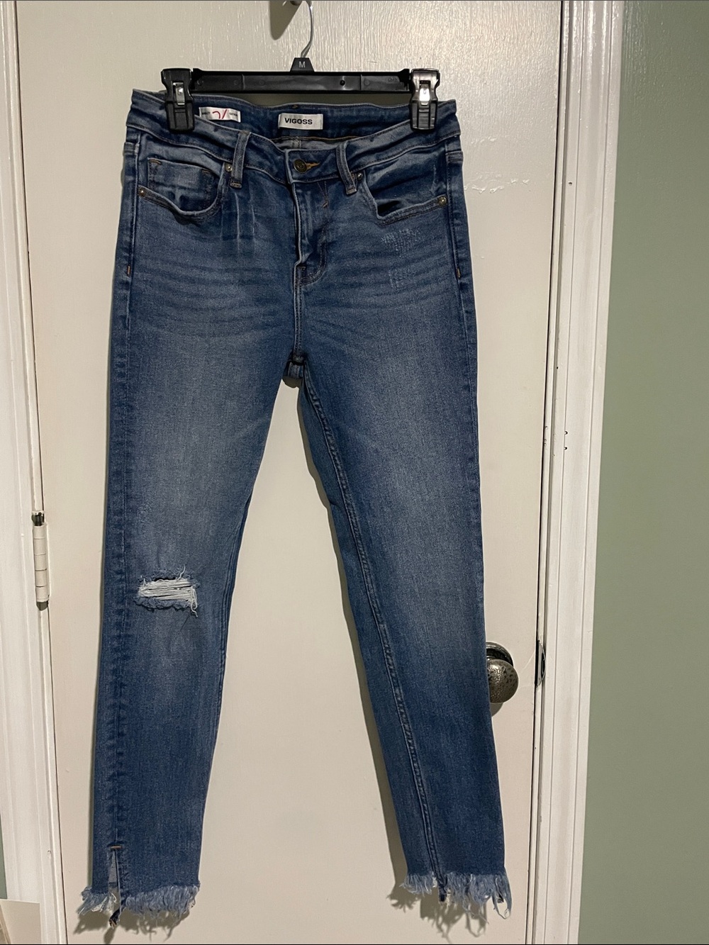 Vigoss Women's Medium Blue Distressed Skinny Jeans